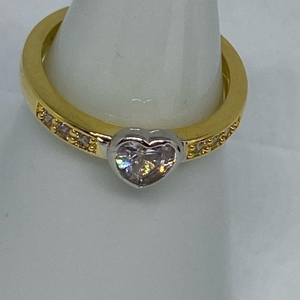 CRYSTAL heart ring gold plating on sterling silver - Picture 4 of 9